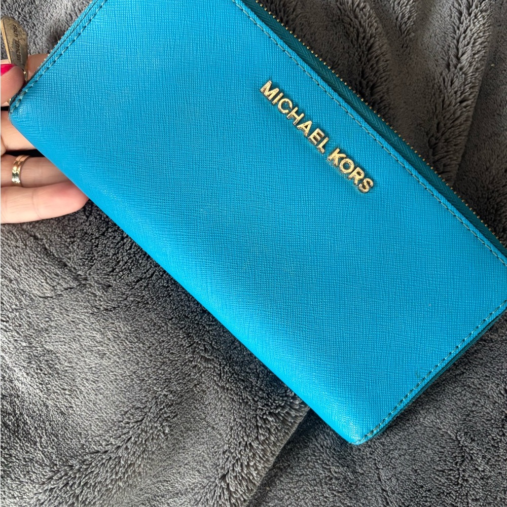 Michael Kors Vibrant Blue Wallet